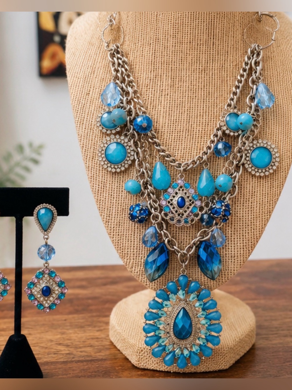 Shades of Blue Statement Necklace Set